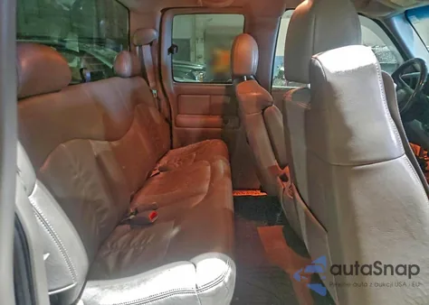 2002 Chevrolet Silverado C1500 from USA, damaged, VIN 2GCEC19T821308170